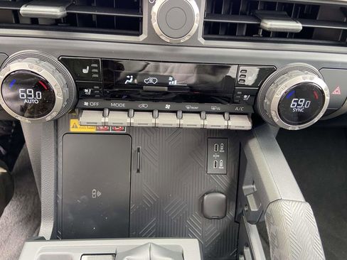 New 2026 Toyota 4Runner Limited image 22