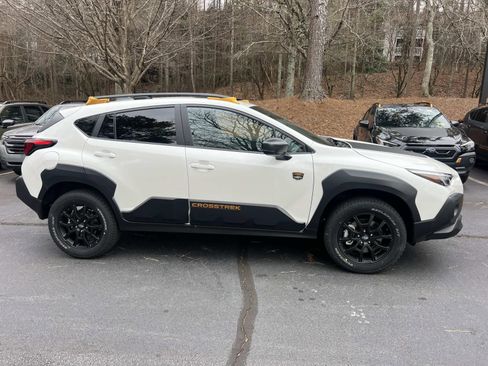 New 2026 Subaru Crosstrek 2.5i Wilderness w/ Wilderness Package AWD/4WD image 8