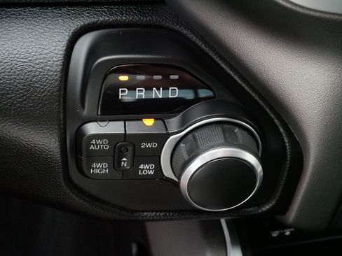 Used 2019 RAM 1500 Big Horn AWD/4WD image 25