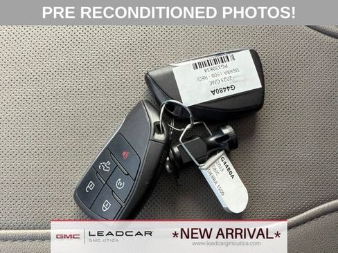 Used 2023 GMC Sierra 1500 SLT w/ SLT Premium Plus Package AWD/4WD image 27