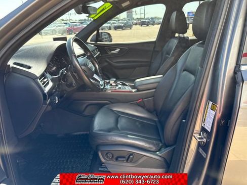 Used 2017 Audi Q7 3.0T Premium Plus w/ Premium Plus Package AWD/4WD image 10