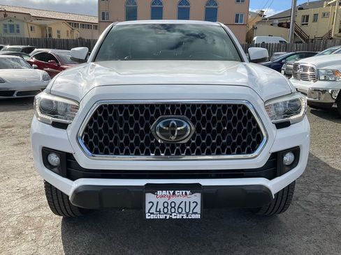Used 2019 Toyota Tacoma TRD Off-Road w/ TRD Premium Off Road Package image 89