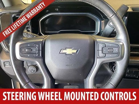 Used 2025 Chevrolet Silverado 1500 LT AWD/4WD image 10