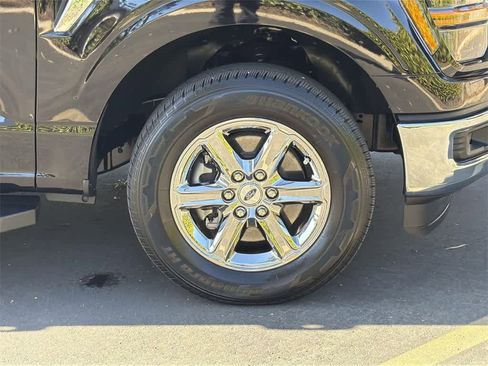 Used 2024 Ford F150 XLT image 40