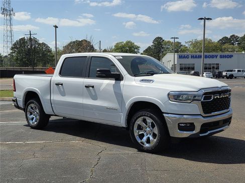 New 2026 RAM 1500 Big Horn AWD/4WD image 3