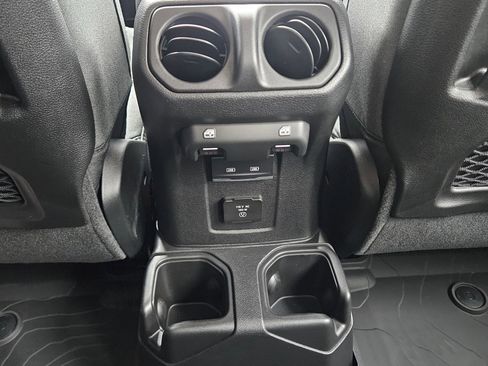 New 2026 Jeep Wrangler Unlimited Rubicon image 23