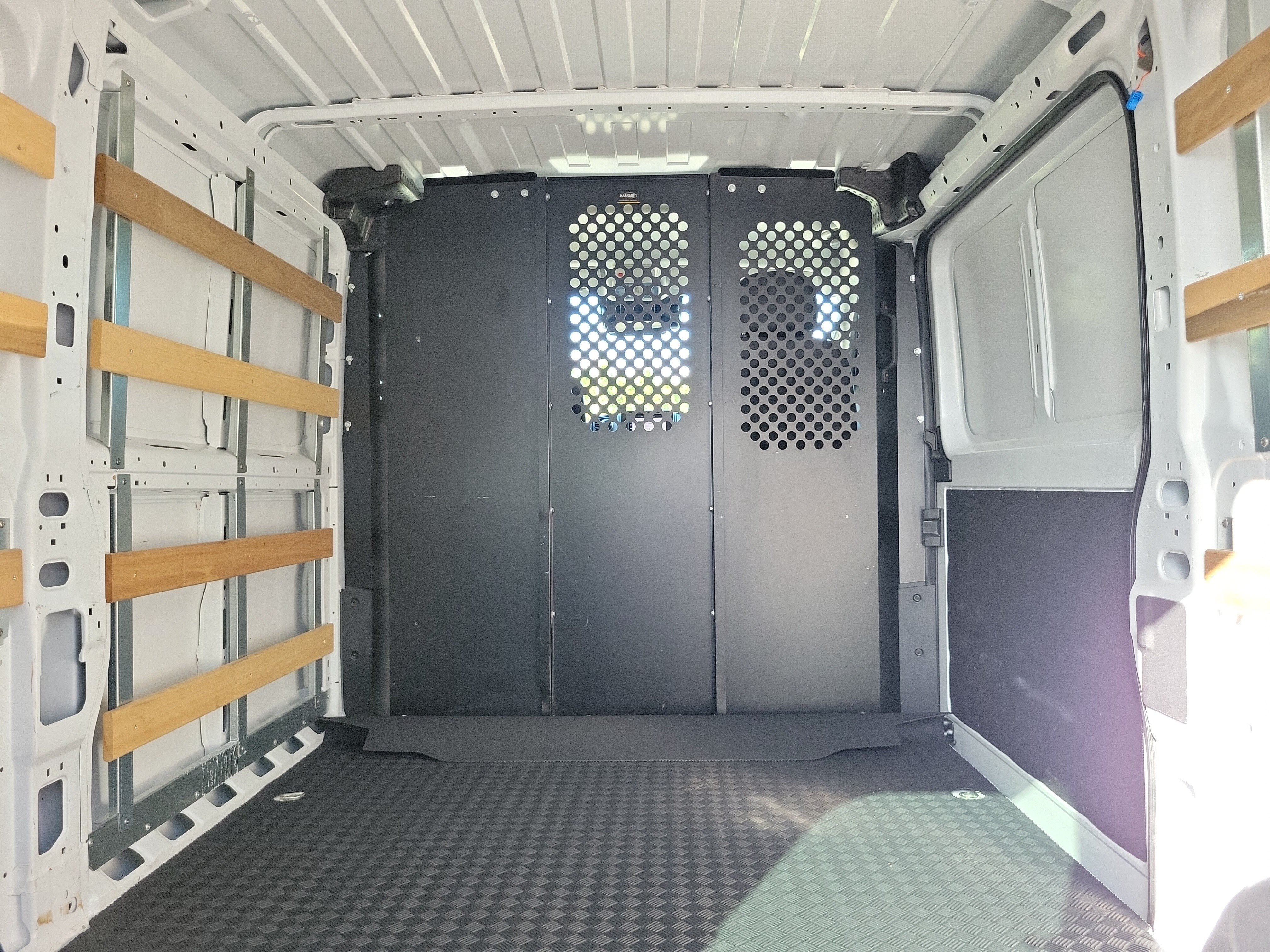 Used 2025 RAM ProMaster 2500 w/ U-Haul Equipment Group FWD image 12