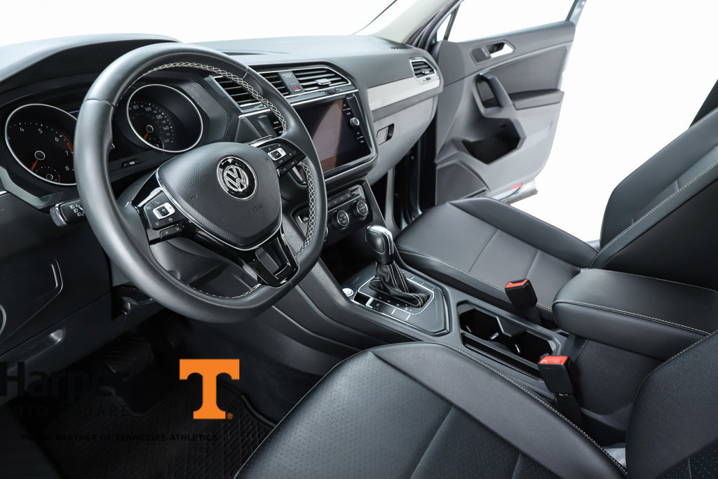 Used 2021 Volkswagen Tiguan SE FWD image 19