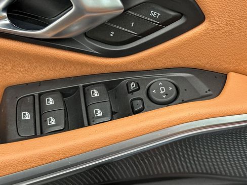 Used 2025 BMW 330i Sedan w/ Premium Package image 13