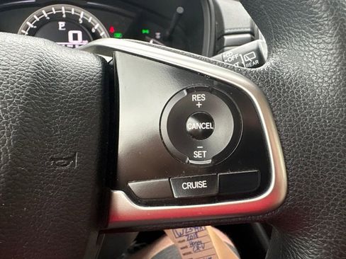 Used 2018 Honda CR-V LX image 14