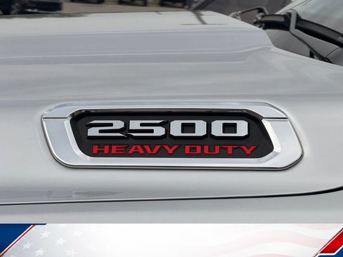 Used 2026 RAM 2500 Big Horn AWD/4WD image 6