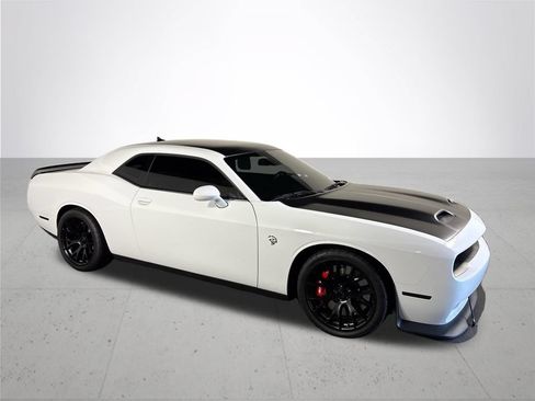 Used 2022 Dodge Challenger SRT Hellcat Redeye RWD image 4