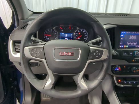 Used 2023 GMC Terrain SLE w/ Driver Convenience Package FWD image 28