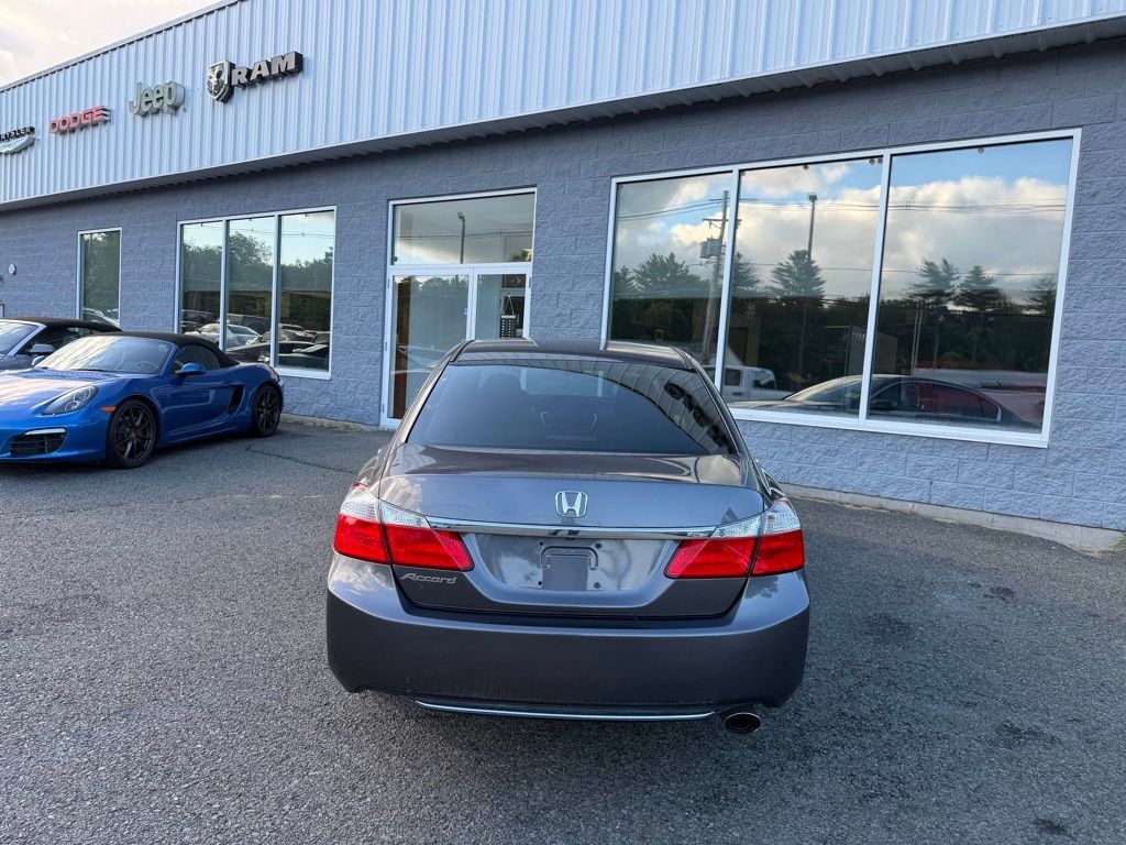 Used 2014 Honda Accord EX image 6