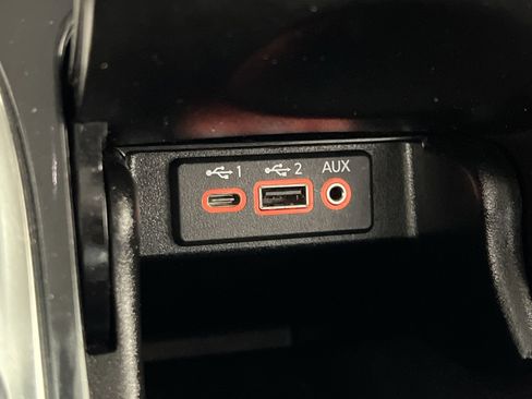 Used 2023 Nissan Maxima SV w/ Floor Mat Group image 33