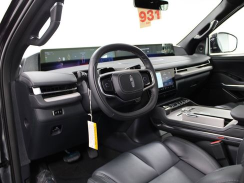 New 2026 Lincoln Navigator L Reserve w/ Jet Appearance Package image 25