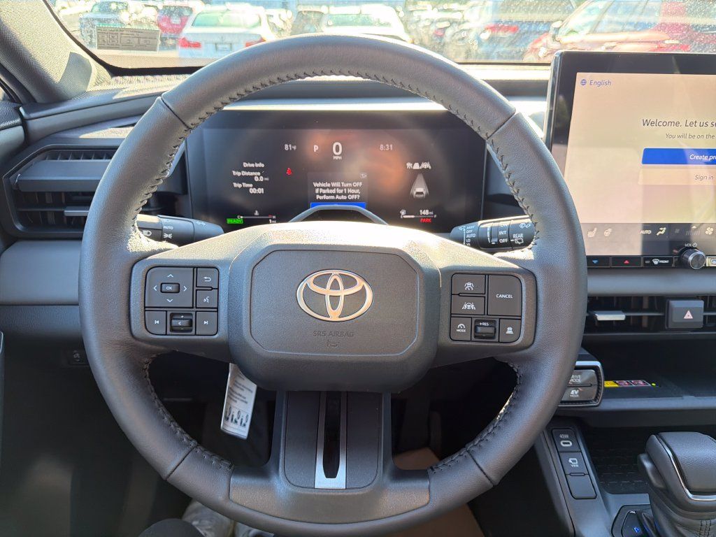 Used 2026 Toyota RAV4 XSE AWD/4WD image 12