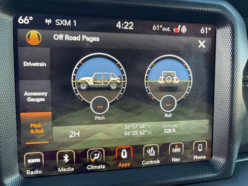 Used 2018 Jeep Wrangler Unlimited Sahara image 39