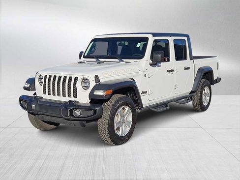 Used 2020 Jeep Gladiator Sport w/ Trailer Tow Package image 4