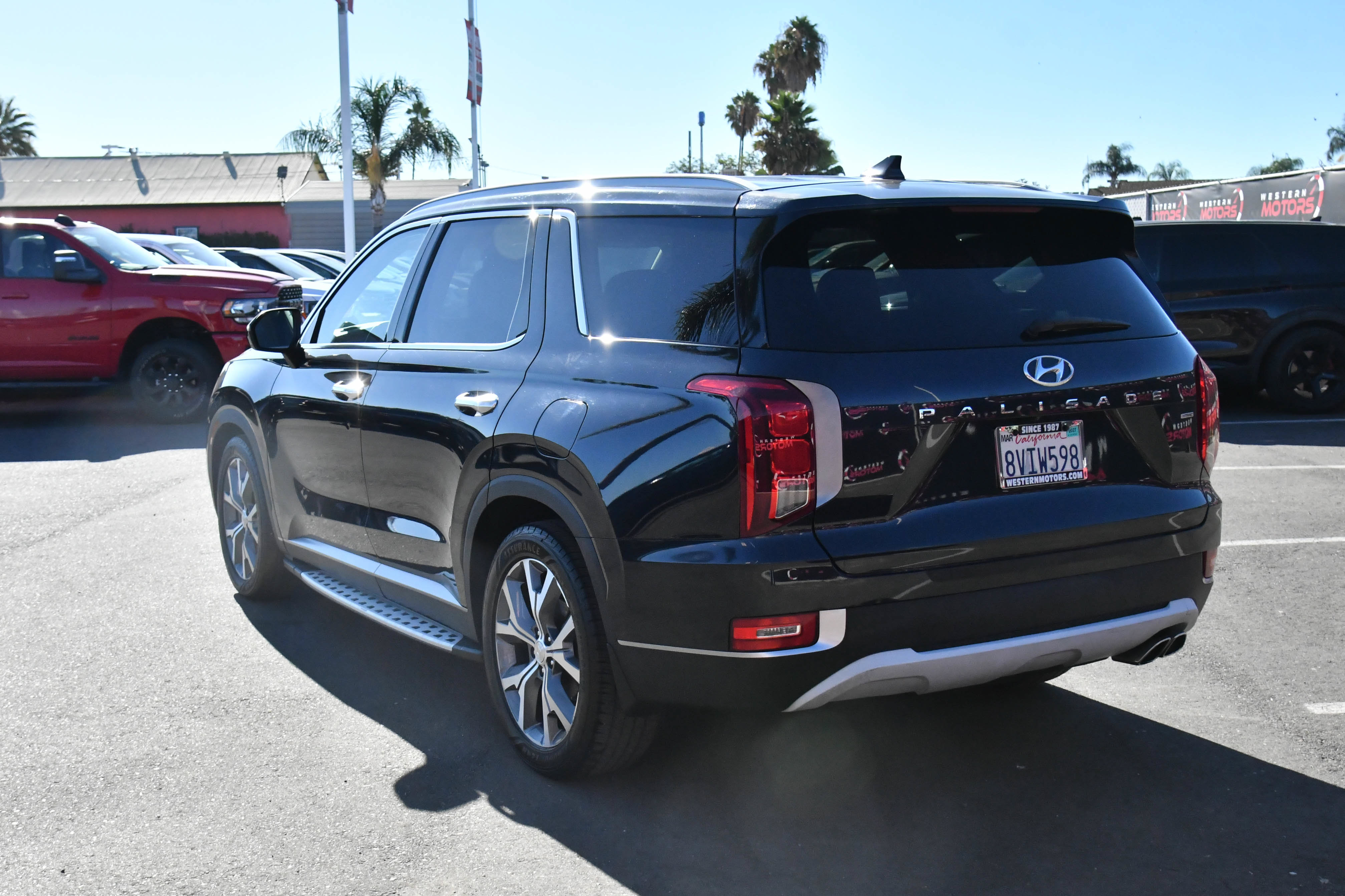 Used 2021 Hyundai Palisade SEL w/ Winter Package AWD/4WD image 6