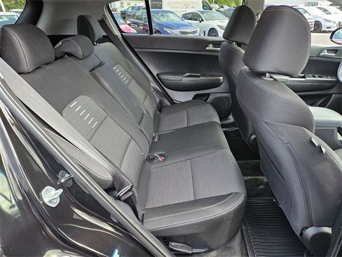 Used 2021 Kia Sportage LX w/ LX AWD Popular Package image 15