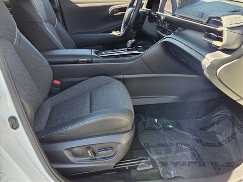 Certified 2024 Toyota Crown XLE image 20