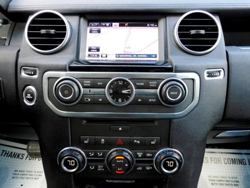 Used 2016 Land Rover LR4 HSE Silver Edition image 11