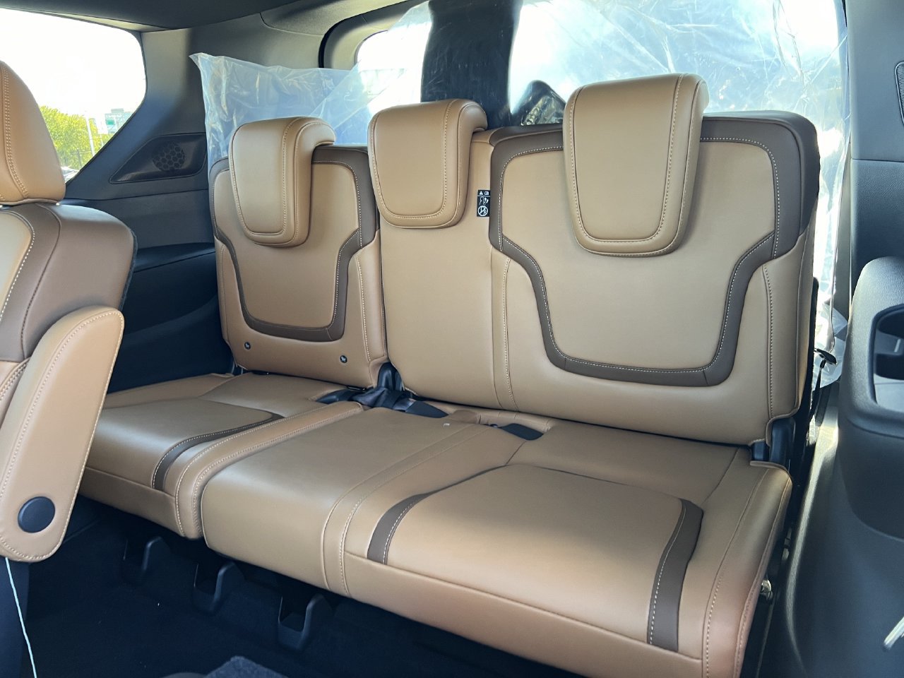 New 2027 Nissan Armada SL AWD/4WD image 16