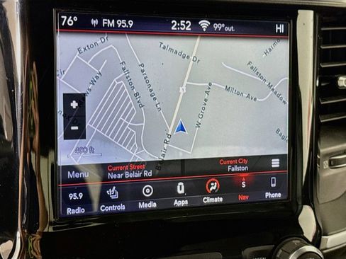 Used 2019 RAM 1500 Big Horn AWD/4WD image 10