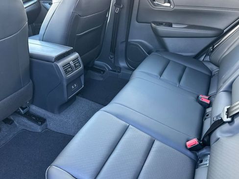 New 2026 Nissan Rogue SV image 10