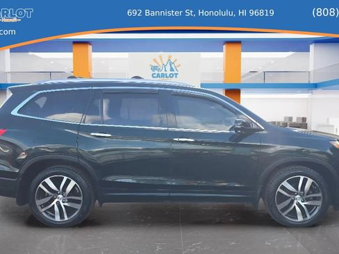 Used 2016 Honda Pilot Touring image 9