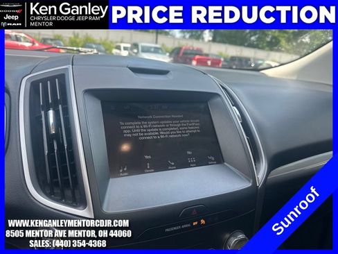 Used 2019 Ford Edge SEL w/ Equipment Group 201A AWD/4WD image 17