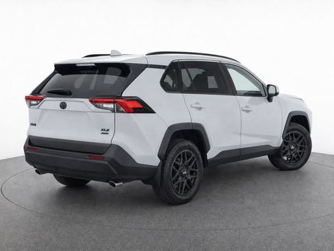 Used 2023 Toyota RAV4 XLE w/ Convenience Package AWD/4WD image 6