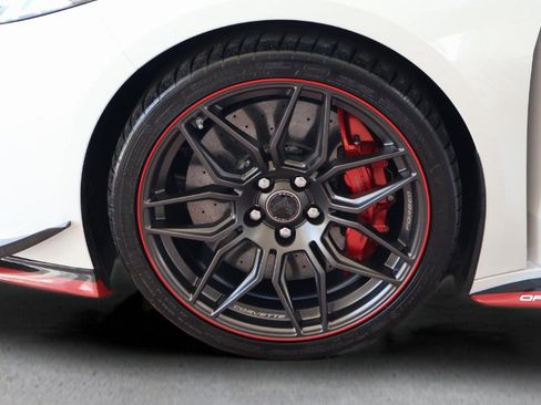 Used 2023 Chevrolet Corvette Z06 image 29