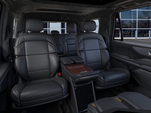 New 2025 Lincoln Navigator Black Label image 11