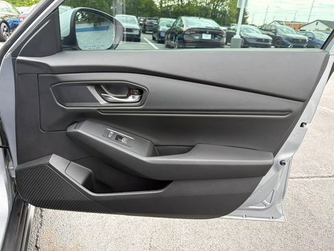 Certified 2024 Honda Accord EX image 25