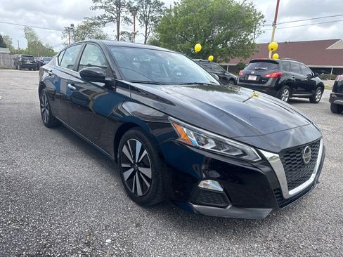 Used 2022 Nissan Altima 2.5 SV image 10