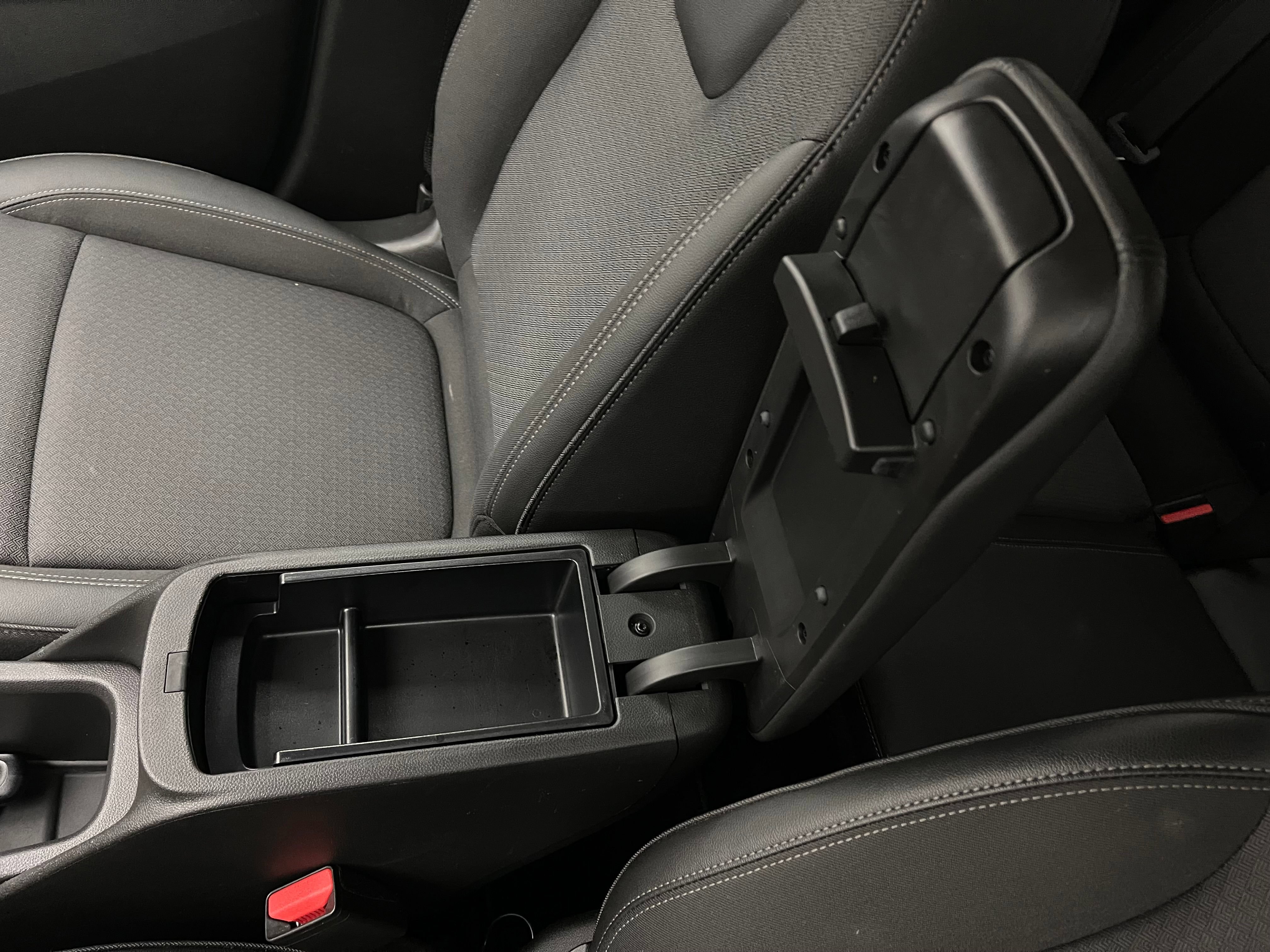Used 2023 Buick Encore GX Select FWD image 39