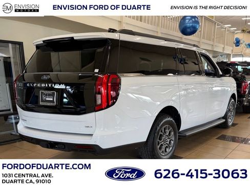 New 2025 Ford Expedition Max Active image 8