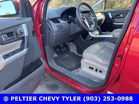 Used 2011 Ford Edge SEL w/ 202A Rapid Spec Order Code image 11