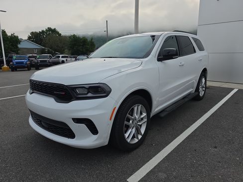 Used 2025 Dodge Durango GT AWD/4WD image 8
