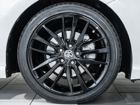 Used 2023 Toyota Camry XSE w/ Navigation Package image 15