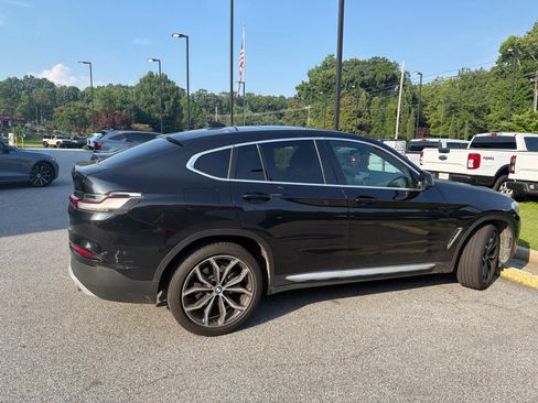 Used 2021 BMW X4 xDrive30i w/ Premium Package AWD/4WD image 2