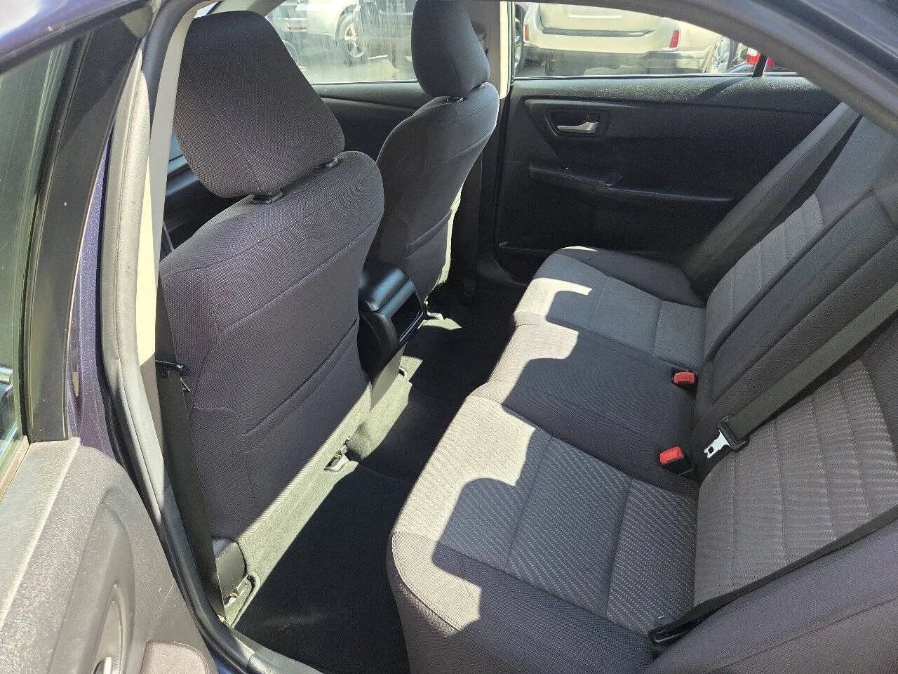 Used 2015 Toyota Camry LE FWD image 45