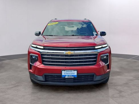Certified 2025 Chevrolet Traverse LT w/ Sun and Wheel Package AWD/4WD image 2