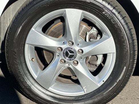 Used 2022 Mercedes-Benz Metris Cargo image 31