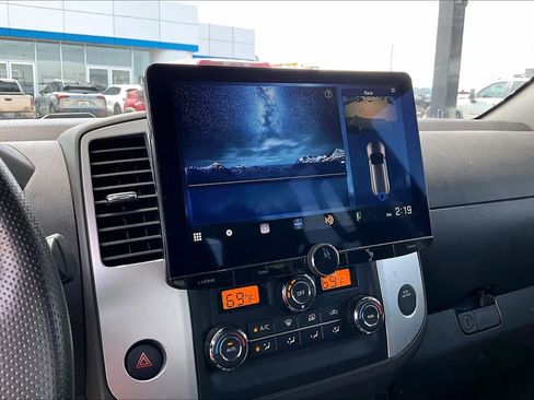 Used 2020 Nissan Frontier PRO-4X w/ Pro-4x Utility Package image 29