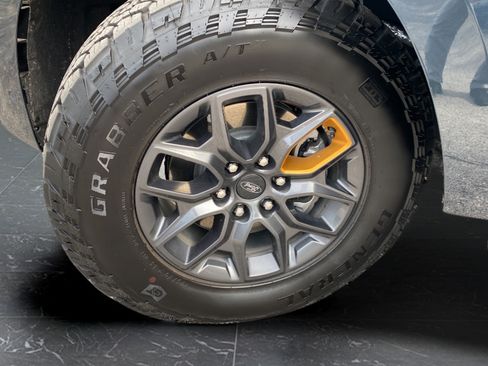 Certified 2025 Ford Expedition Tremor AWD/4WD image 46