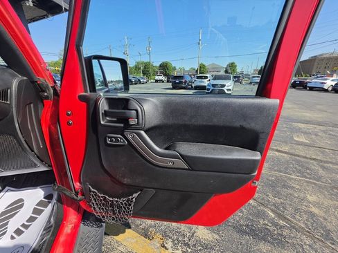 Used 2017 Jeep Wrangler Unlimited Sport w/ Quick Order Package 24S AWD/4WD image 40