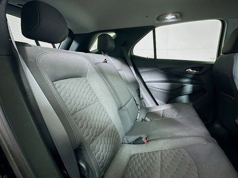 Used 2021 Chevrolet Equinox LT image 26